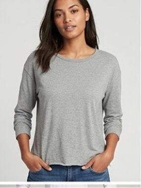 Terranova gray rolled hem sweatshirt